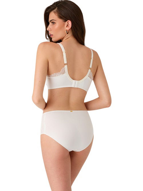 Soutien-gorge emboîtant confort armaturé renatta mariage - Kiabi Soutien-gorge emboîtant confort armaturé renatta mariage - Kiabi