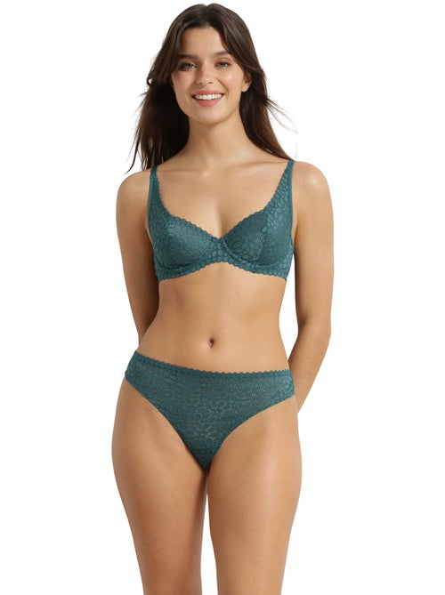 Soutien-gorge emboîtant en dentelle avec armatures Daily Dentelle - Kiabi Soutien-gorge emboîtant en dentelle avec armatures Daily Dentelle - Kiabi