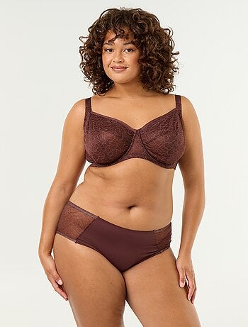 Soutien-gorge emboitant en dentelle