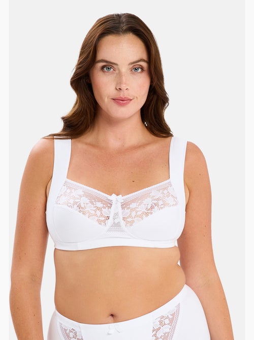 Soutien-gorge emboîtant jeanne sans complexe lingerie - Kiabi Soutien-gorge emboîtant jeanne sans complexe lingerie - Kiabi