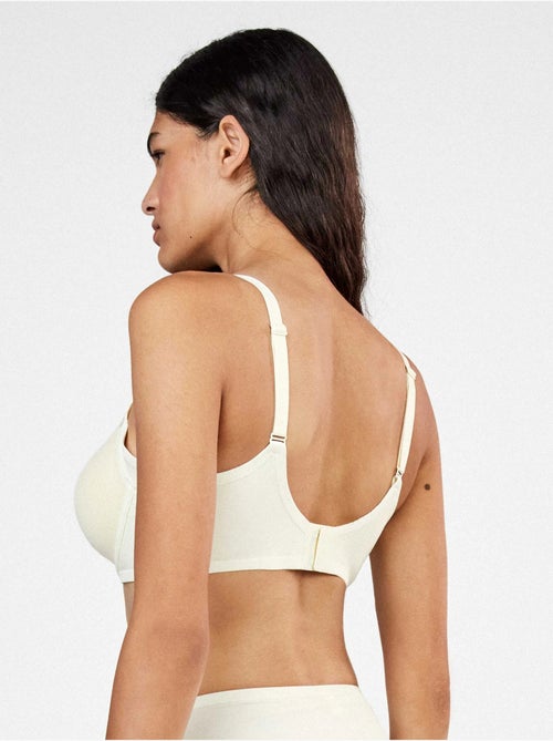 Soutien-gorge grande capacité en plumetis - Kiabi Soutien-gorge grande capacité en plumetis - Kiabi
