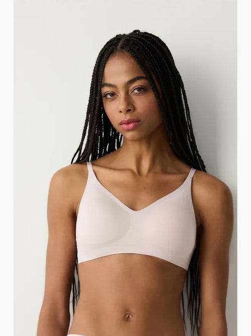 Soutien-gorge invisible montre sans armatures penti - Kiabi Soutien-gorge invisible montre sans armatures penti - Kiabi