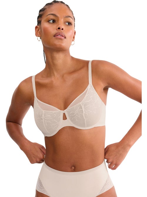 Soutien-gorge minimiseur armaturé COMFORT CONTOUR - Kiabi Soutien-gorge minimiseur armaturé COMFORT CONTOUR - Kiabi
