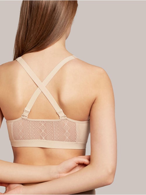 Soutien-gorge post-opératoire en collaboration avec AECC - Kiabi