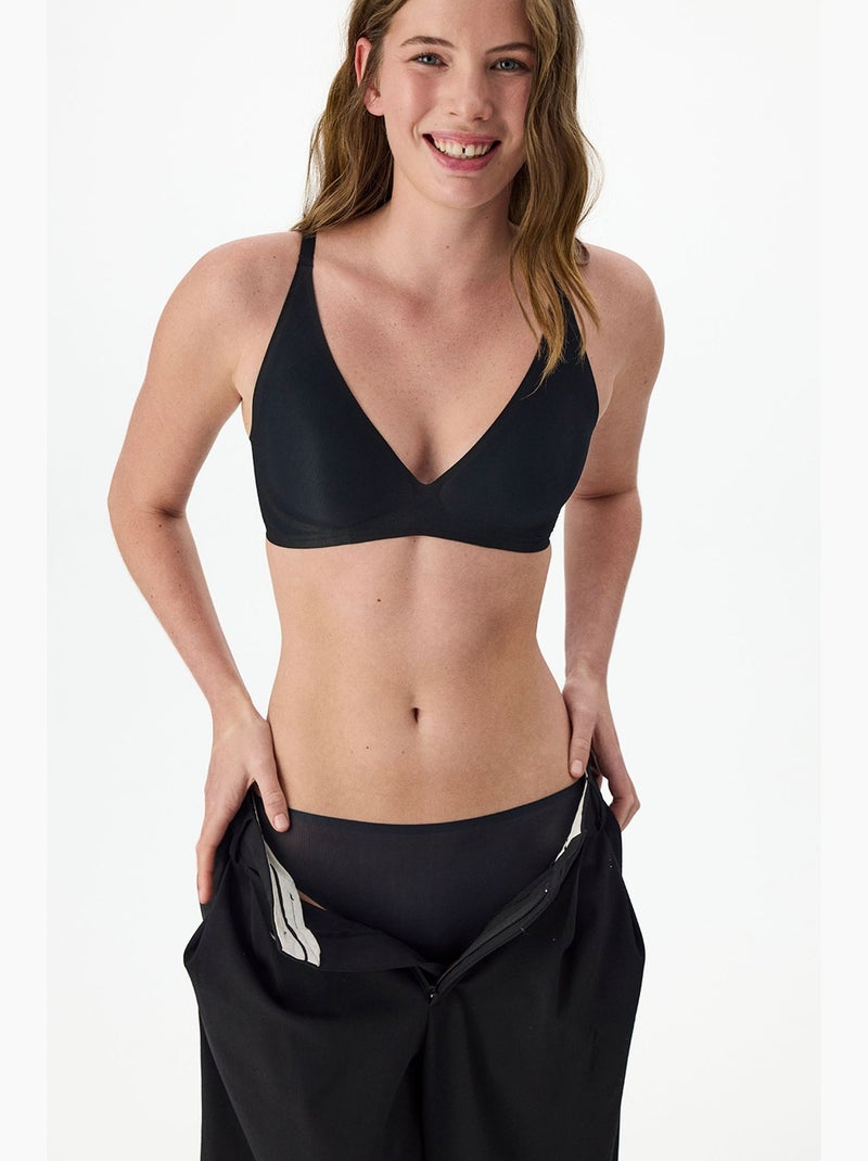 Soutien-gorge zerogram decolette invisible, avec coussinets penti Noir - Kiabi
