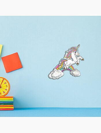 Sticker 3d - licorne sur arc-en-ciel - 14x20 cm