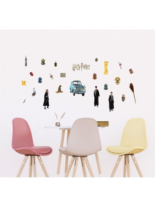 Sticker Harry Potter - tous les personnages avec une voiture bleue - 1 planche 42,5 x 65 cm - Kiabi