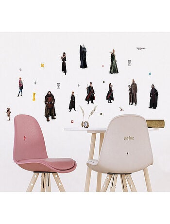 Sticker Harry Potter - tous les personnages d'Harry Potter - 1 planche 30 x 30 cm
