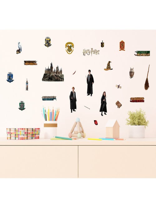 Sticker Harry Potter - Tous les personnages d'Harry Potter avec le château - 1 planche 30 x 30 cm - Kiabi