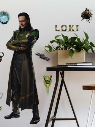 Sticker Mural Géant Loki Marvel et stickers complémentaires