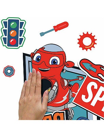 Sticker Mural Géant Ricky Zoom et stickers complémentaires