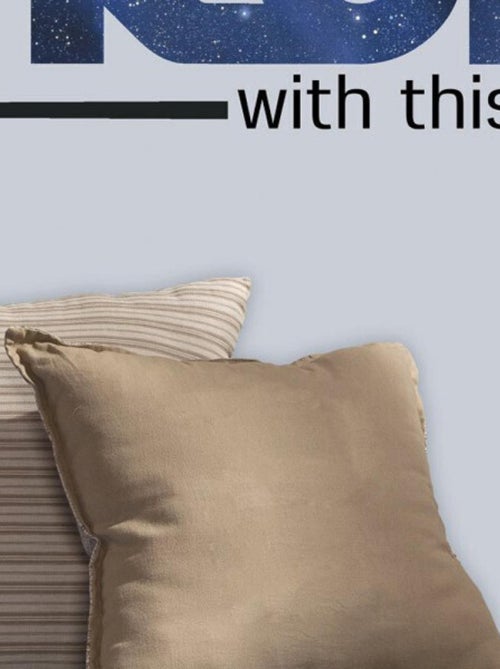 Stickers Géant Star Wars The Force is strong with this One - Kiabi