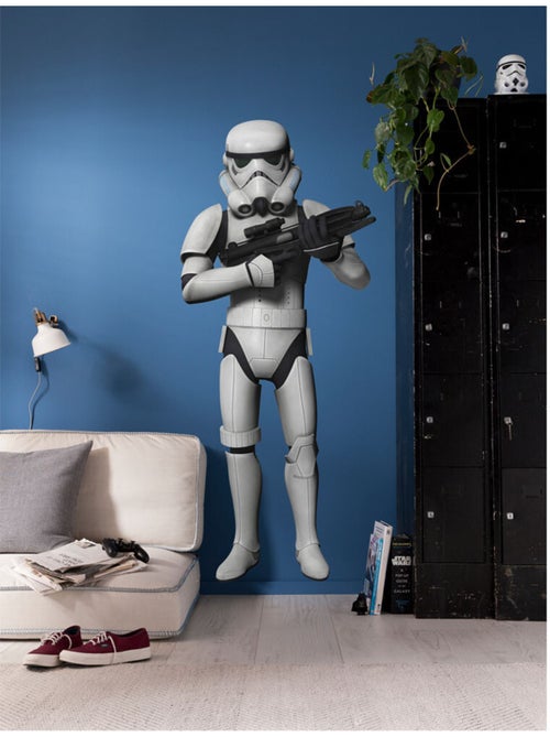 Stickers géant Stormtrooper Episode VII Star Wars vue sur mur bleu - Kiabi