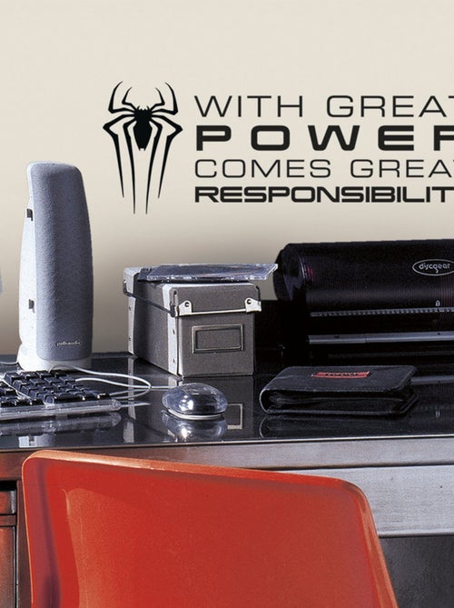 Stickers phrase Spiderman un grand pouvoir impliqu..with great power Marvel 25x23cm - Kiabi