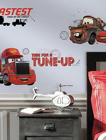 Stickers repositionnables Flash McQueen et ses amis Disney Cars 25,4CM X 45,7CM