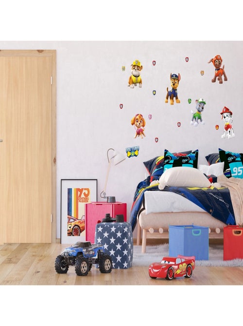 Stickers repositionnables Pat'Patrouille - modèle avec tous les personnages - 42.5CM x 65 CM - Kiabi