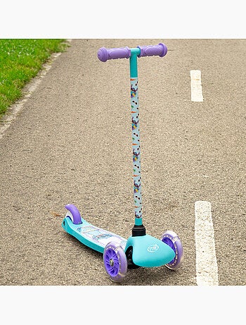 Stitch scooter 3 roues max. 20 kg avec lumières
