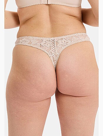 String arum sans complexe lingerie