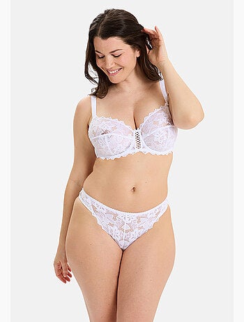 String arum sans complexe lingerie