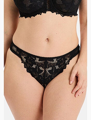 String arum sans complexe lingerie