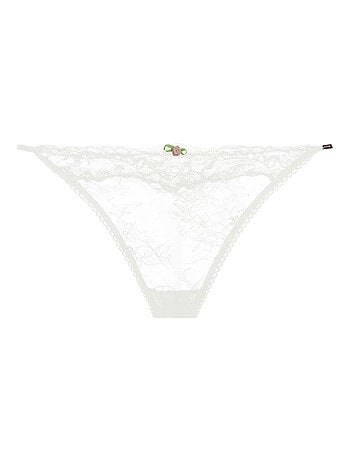 String d'origine Dorina