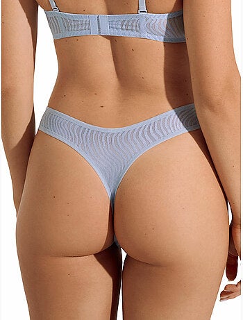 String échancré Nikki