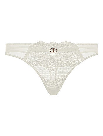 String Eleonora