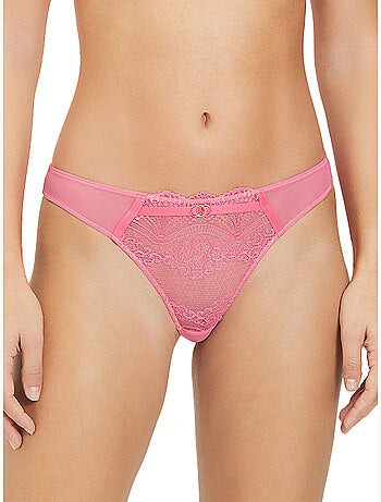 String Eleonora