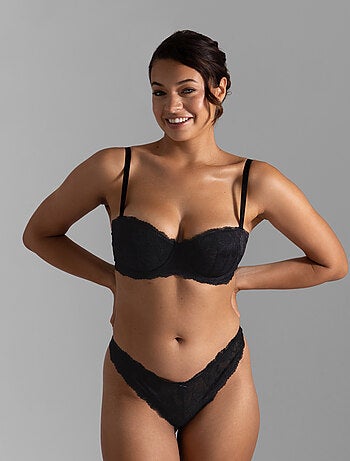 String en dentelle parfait Dorina