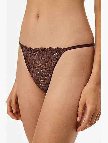 String en dentelle penti