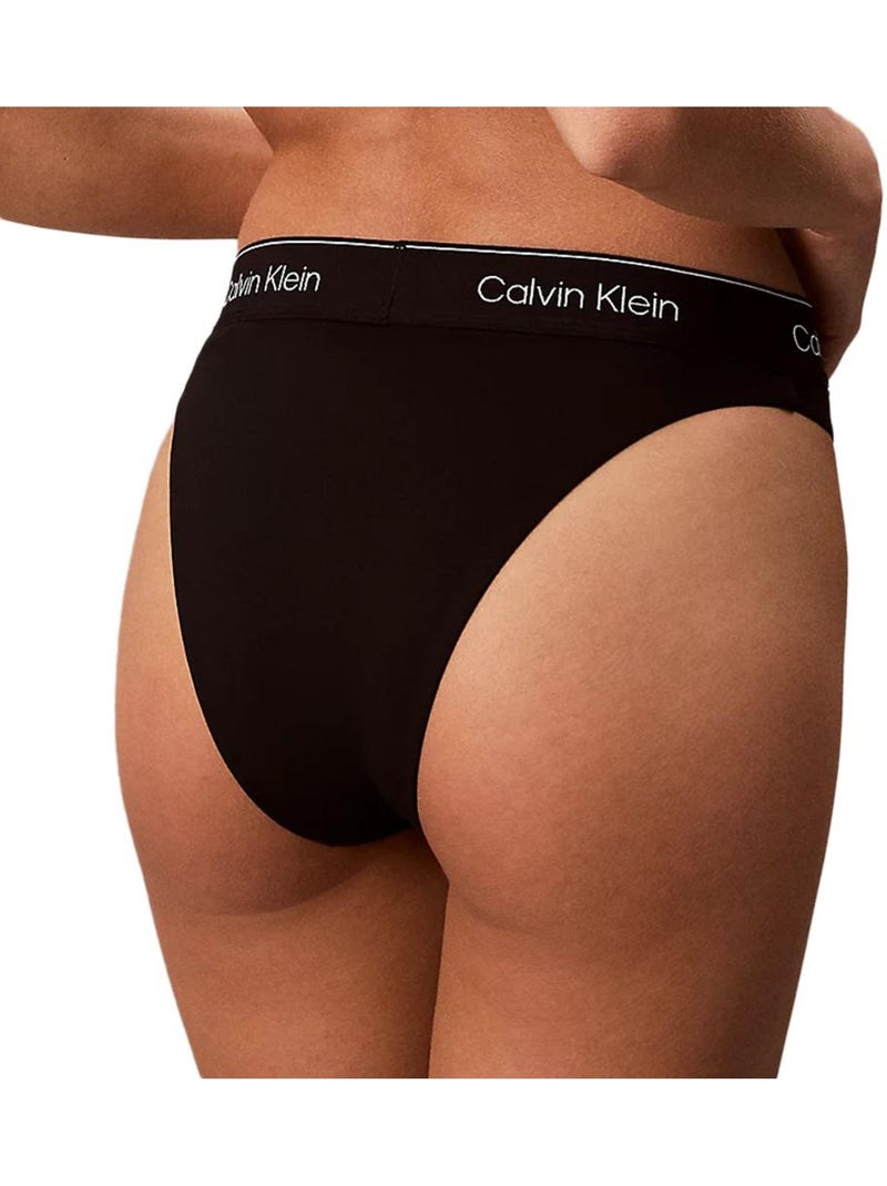 String Femme Calvin Klein Jeans Noir - Kiabi