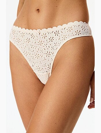String femme fisto penti