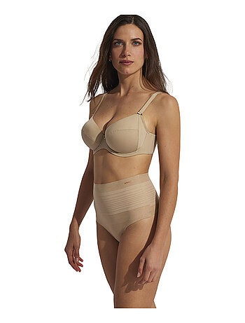 String gainant taille haute Basica
