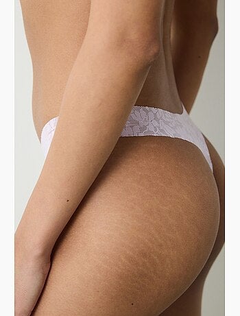 String invisible en dentelle découpée laser penti