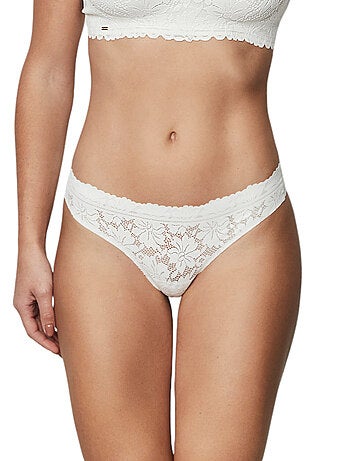 String ONE AND LACE MARIAGE