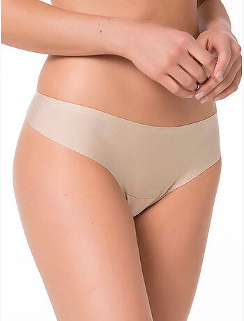 String ultra invisible