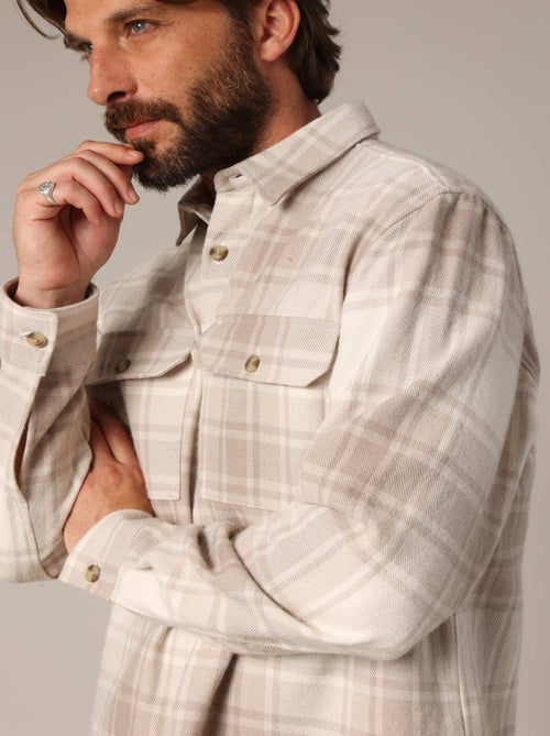 Surchemise à carreaux à fermeture boutonnée
 'Deeluxe' - Kiabi