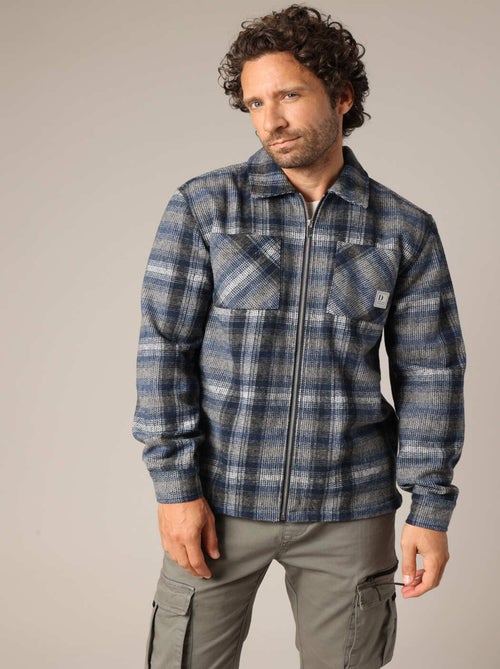 Surchemise à carreaux avec poches poitrine à rabat
 'Deeluxe' - Kiabi