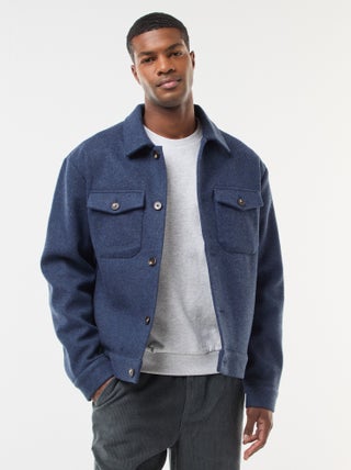 Surchemise avec 2 poches à rabat boutonnées à la poitrine