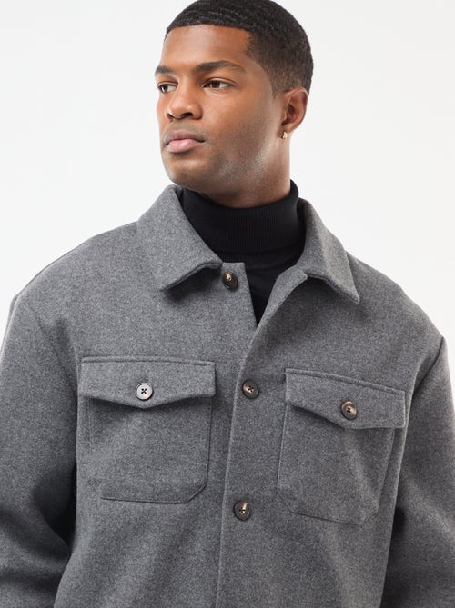 Surchemise avec 2 poches à rabat boutonnées à la poitrine - Kiabi