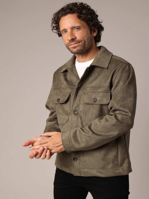 Surchemise casual à poches boutonnées
 'Deeluxe' - Kiabi