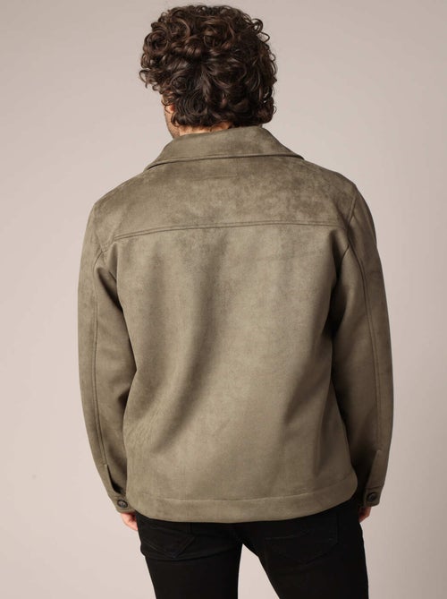 Surchemise casual à poches boutonnées
 'Deeluxe' - Kiabi