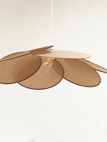 Suspension pétale de coton