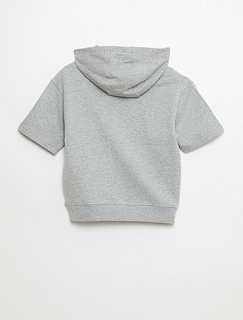 Sweat à capuche à manches courtes