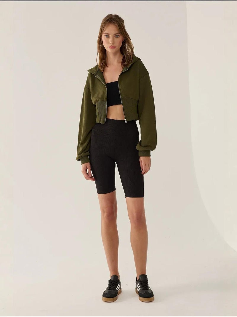 Sweat à capuche court coupe slim avec fermeture éclair Vert - Kiabi