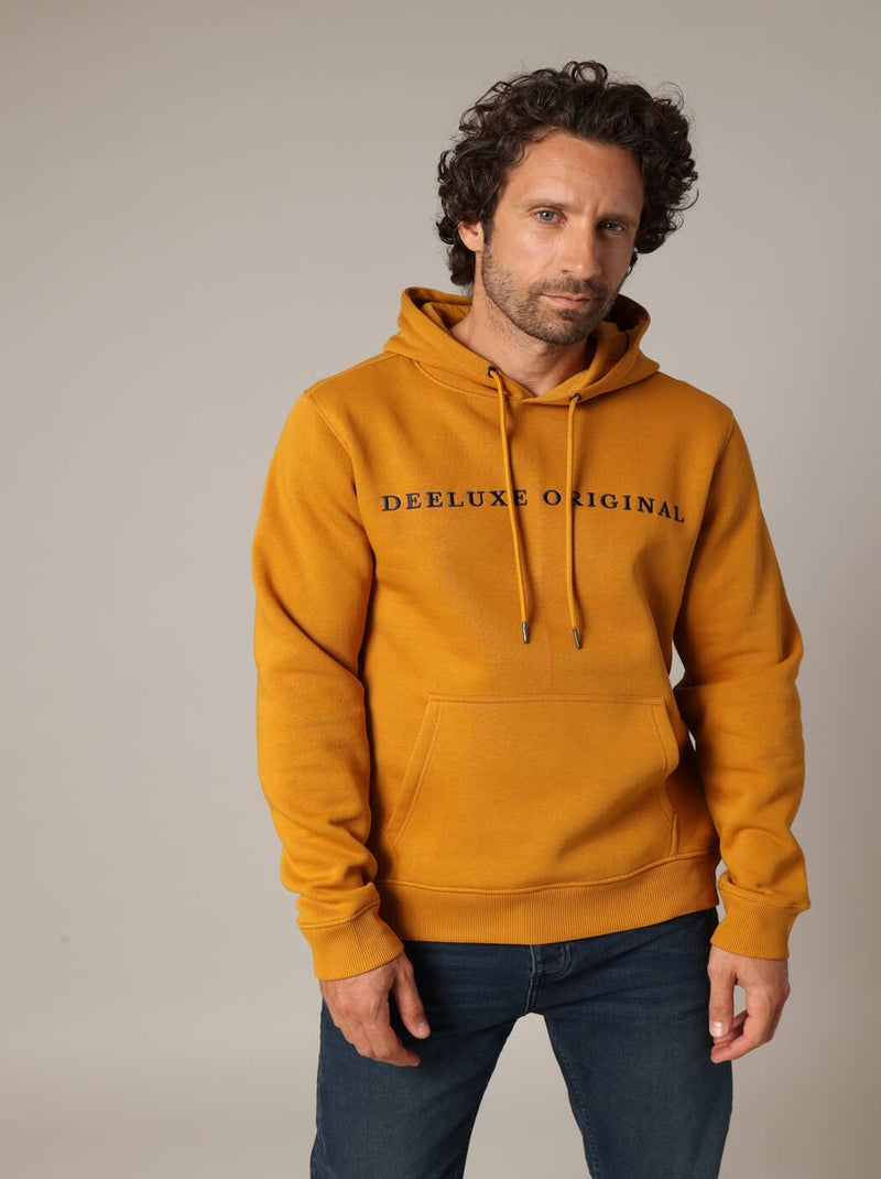 Sweat à capuche en molleton avec inscription brodée "DEELUXE ORIGINAL".
 'Deeluxe' Jaune - Kiabi