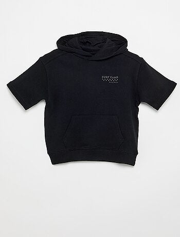 Sweat à capuche et manches courtes