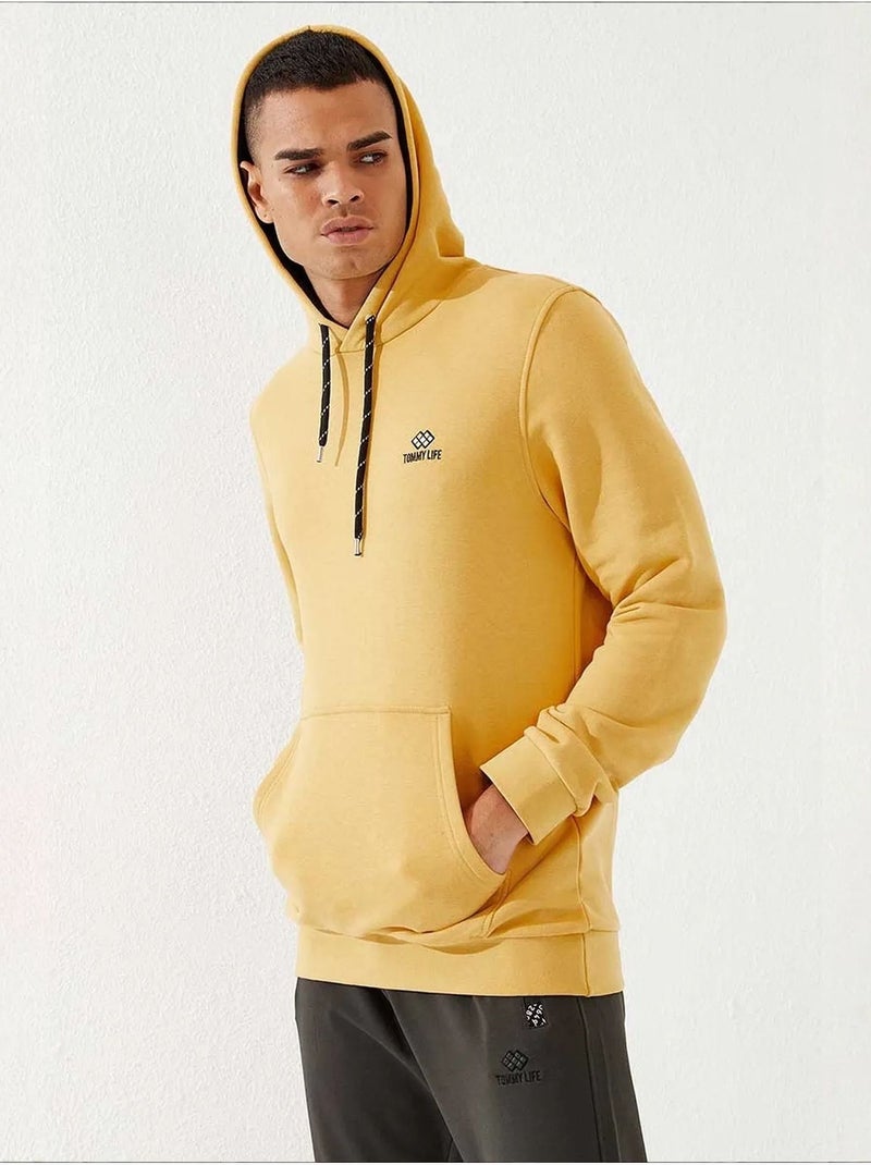 Sweat à capuche homme uni avec poche tommy Ambre - Kiabi
