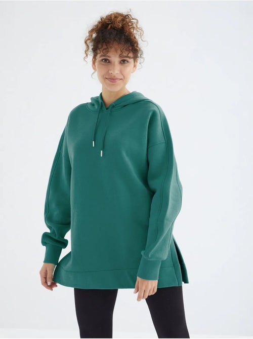 Sweat à capuche oversize avec poche tommy - Kiabi Sweat à capuche oversize avec poche tommy - Kiabi