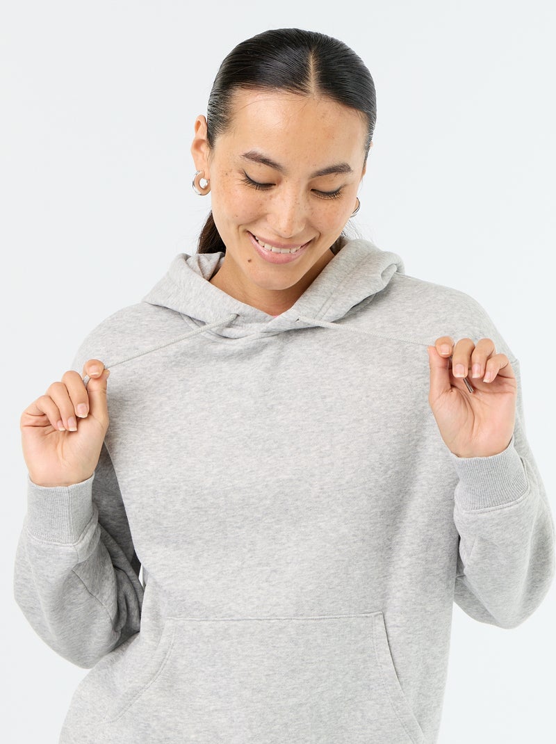 Sweat à capuche uni avec poche kangourou Gris - Kiabi